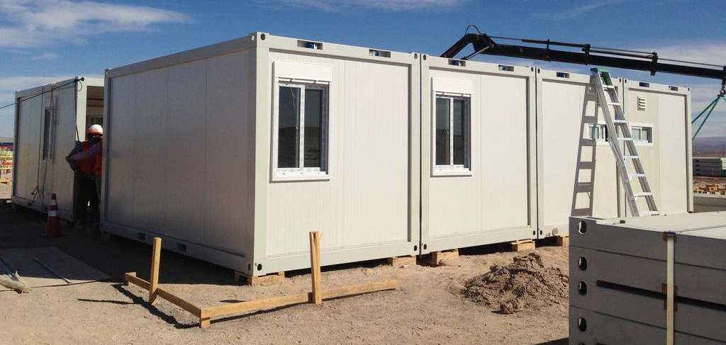 20FT/40FT Luxury/Expandable/Modular/Mobile/Prefab/Prefabricated/Portable/Container House for Home/Office/Living/Flat Pack